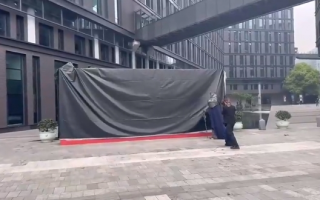 暴雪国服今日官宣回归！网易杭州楼下已经开始了庆祝