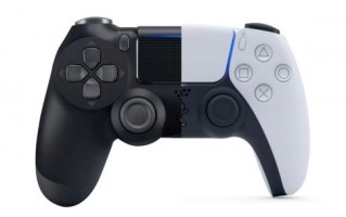 每月PlayStation用户的一半仍然驻扎在旧的主机平台上。