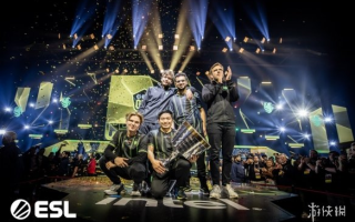 《DOTA2》ESL One伯明翰站Falcons夺冠,绿鹰三比零BB