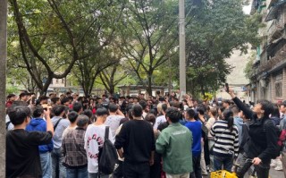 说唱圈太抽象了 “谢帝谢帝我要迪士尼”意外大火